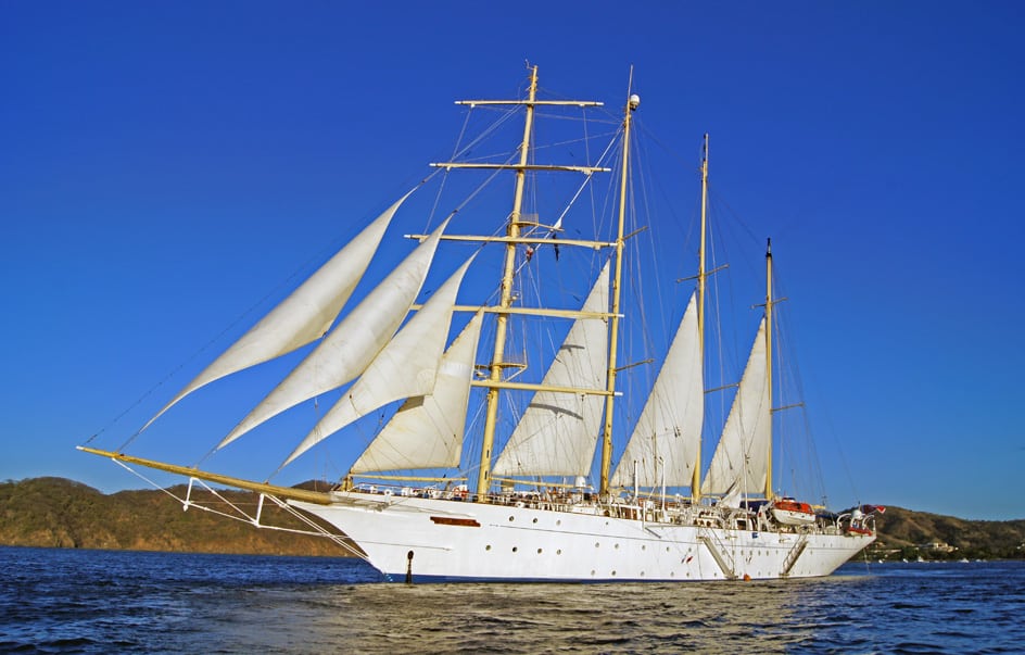 Oplev det berømte kapsejlads Les Voiles de Saint Tropez ved den franske riviera